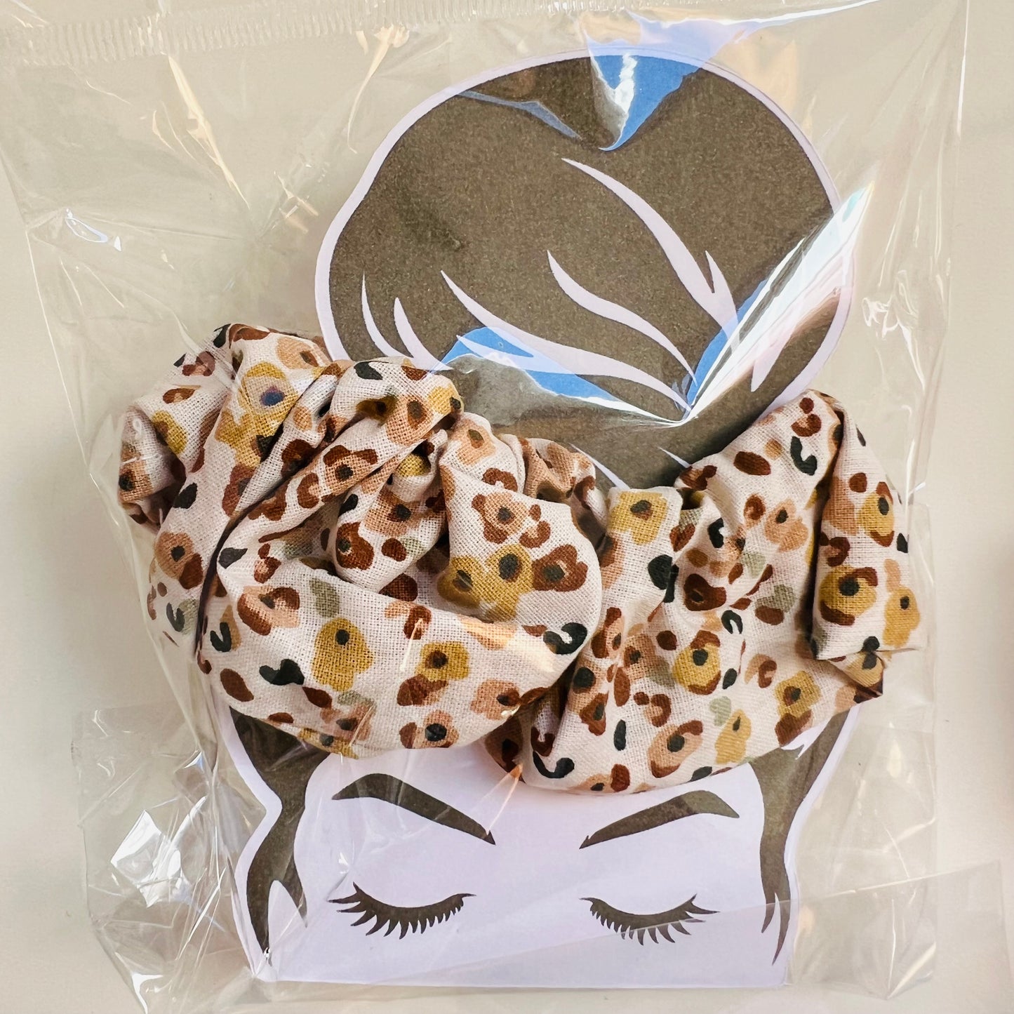 Scrunchie + Cartão Adulto