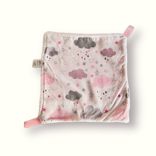 Doudou Quadrangular